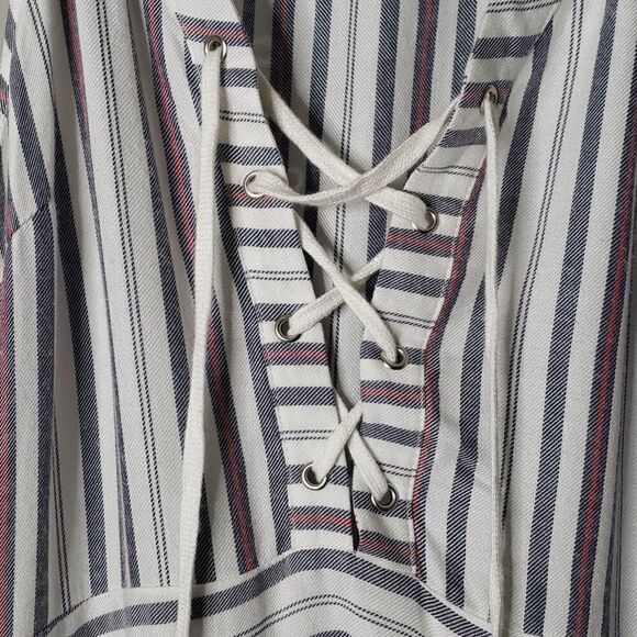 Doe & Rae Summer Time Dress - Picture 3 of 8